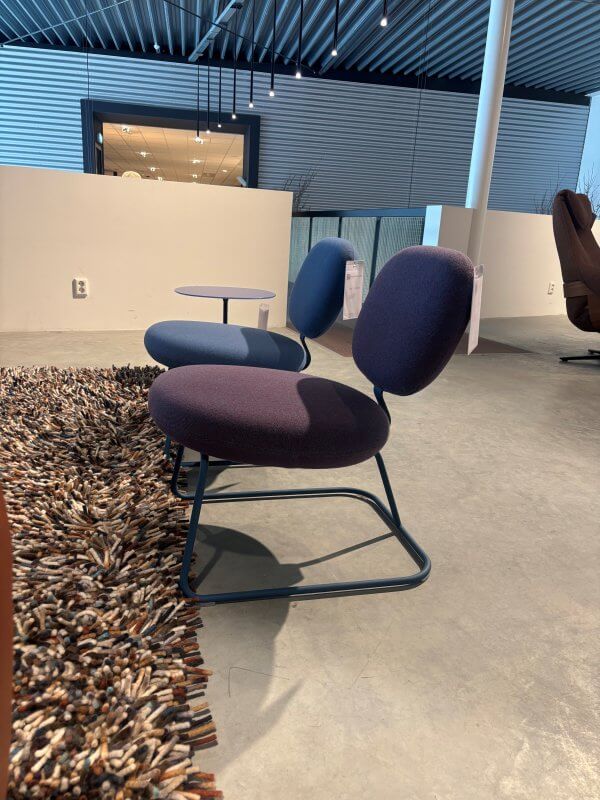 Vega chair paars van Artifort - Afbeelding 3