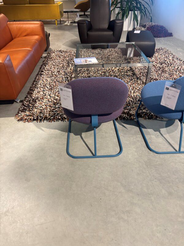 Vega chair paars van Artifort - Afbeelding 4